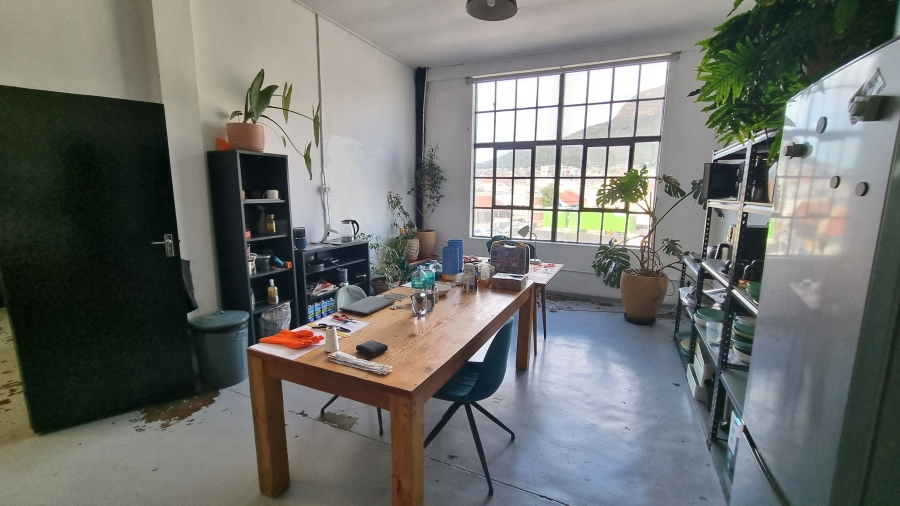 To Let Commercial Property for Rent in Woodstock Western Cape